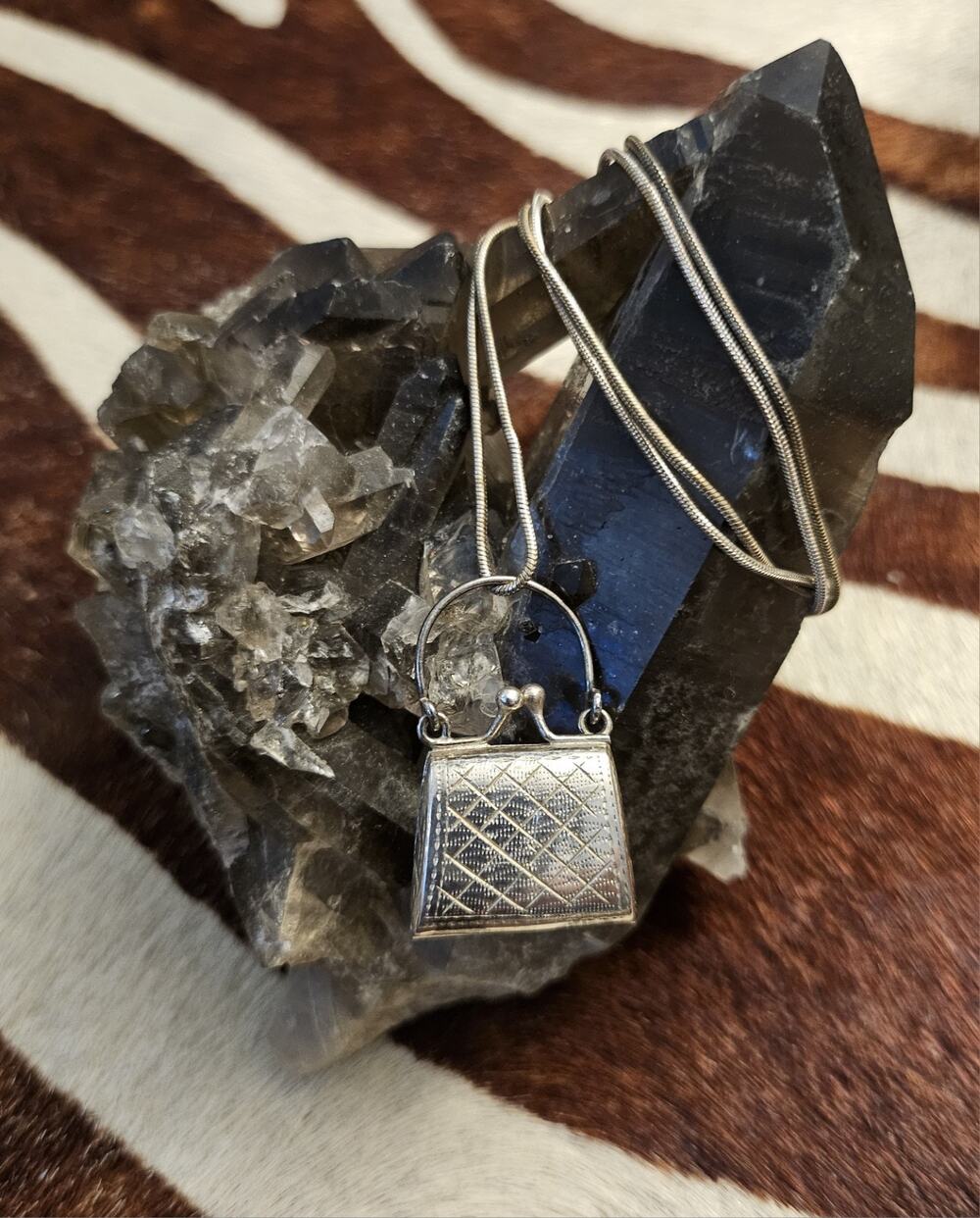 Vintage 925 Italy Sterling Silver Purse Locket Box Charm Pendant Snake Chain